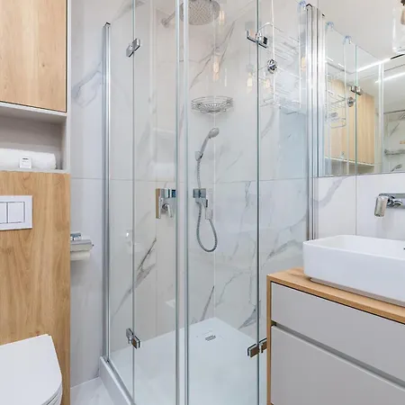 Lägenhet Trendy Blisko Plazy - Z Klimatyzacja - By Renters Miedzyzdroje